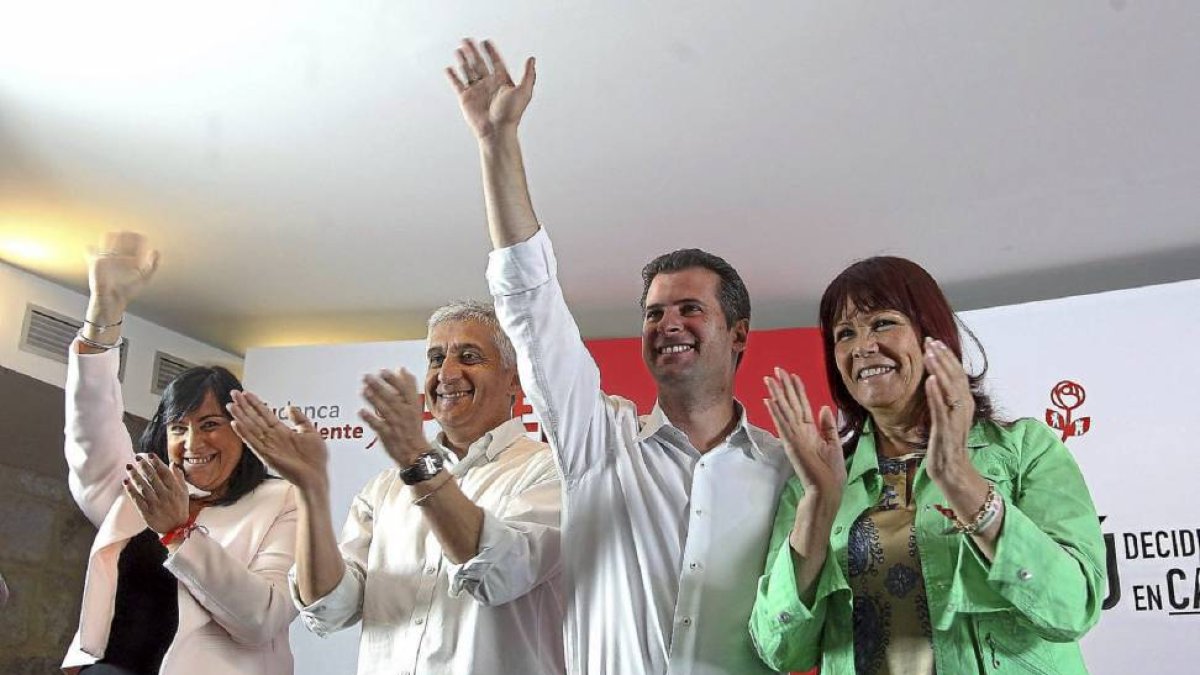 Ana Sánchez, José Luis Gómez, Luis Tudanca y Micaela Navarro en el acto público celebrado en Zamora-ICAL