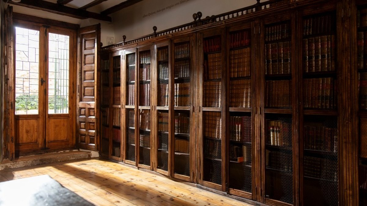 Una imagen de la biblioteca de la Casa Cervantes