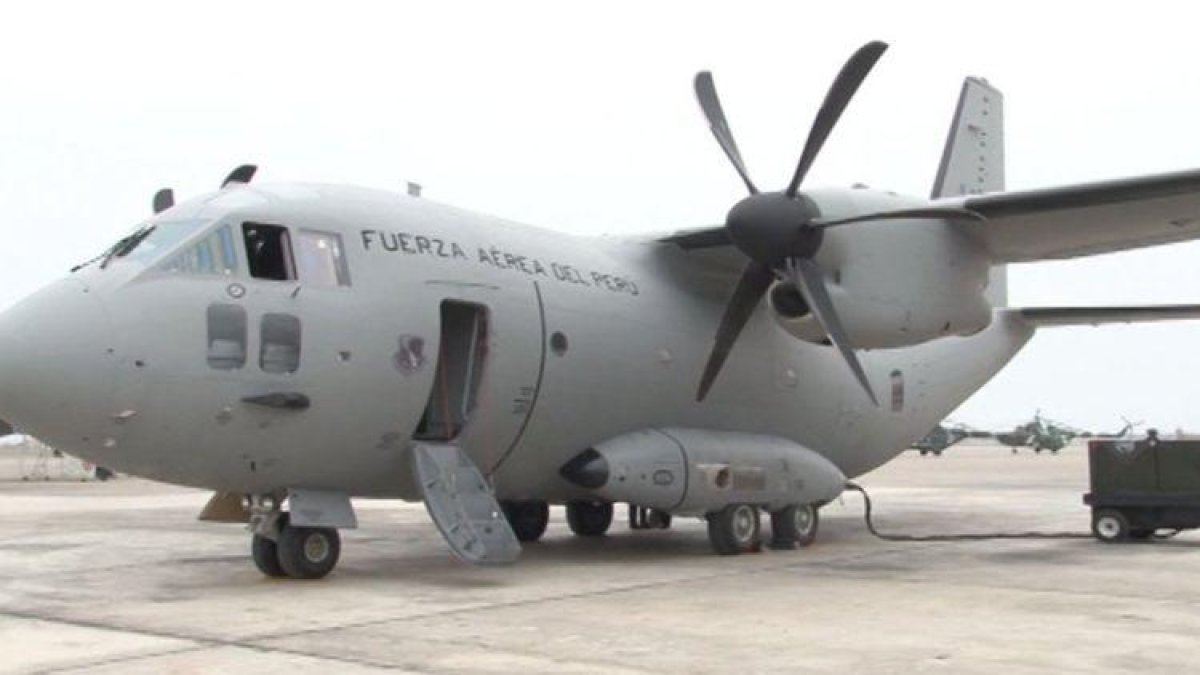 Un avión del Ministerio del Interior peruano, enviado a la zona del accidente.-TWITTER / GOBIERNO PERÚ
