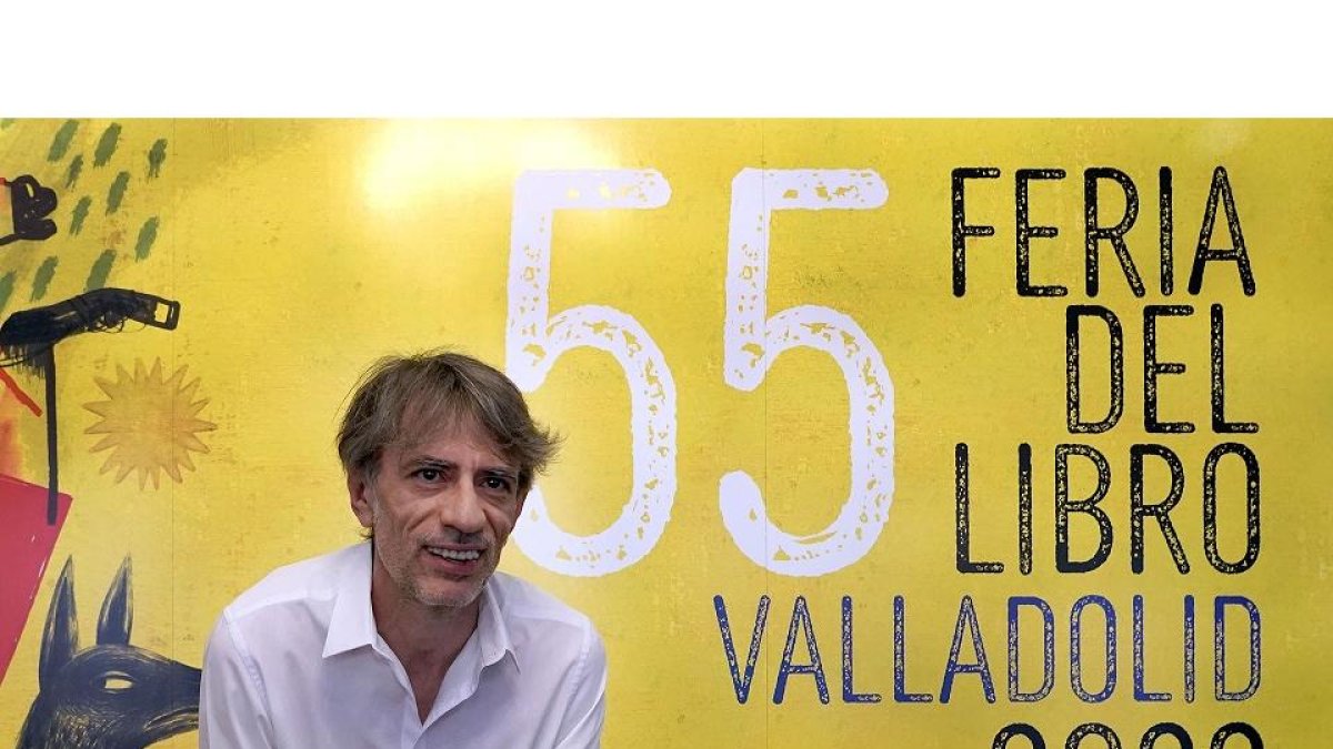 Juan Tallón, pregonero de la 55 Feria del Libro de Valladolid. / ICAL