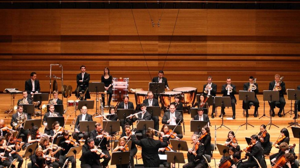 Concierto de fin de año de la Orquesta Sinfónica de España (OSE) en el Auditorio Miguel Delibes de Valladolid-Ical