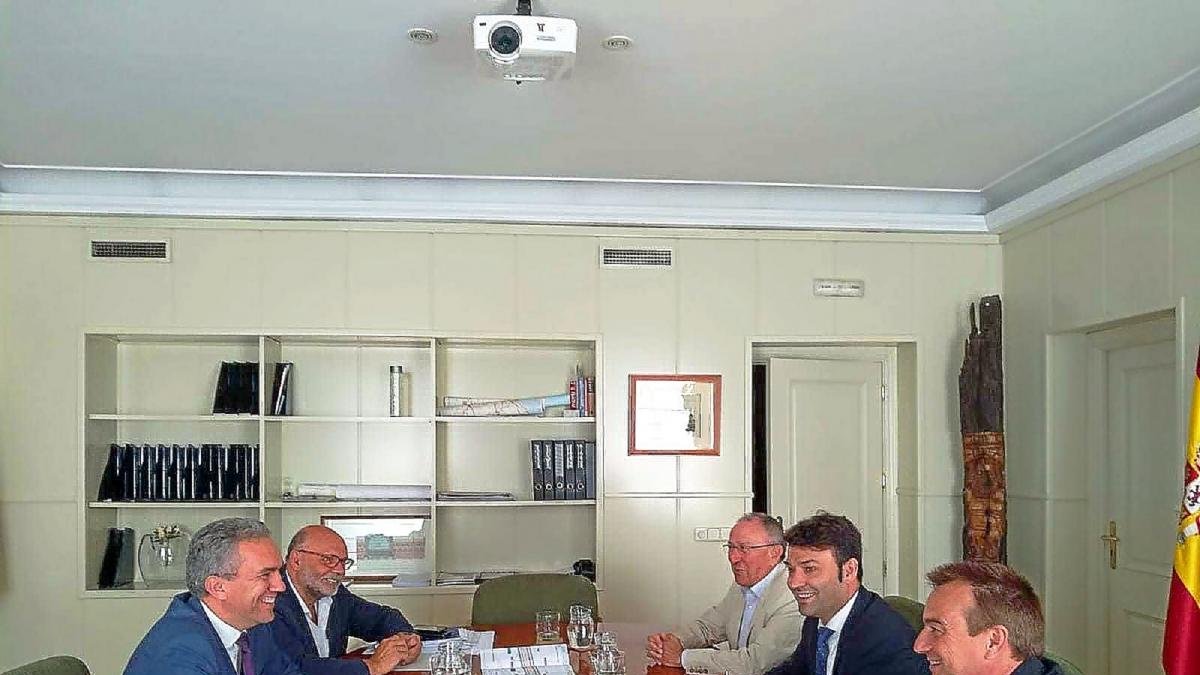 Izquierdo, Herrero, Villazán, Poncela y Campos, ayer en Tordesillas.-E. M.