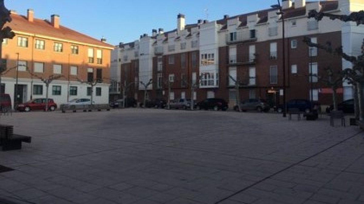 Plaza Mayor de Santovenia de Pisuerga, en una imagen de archivo.-E. P.