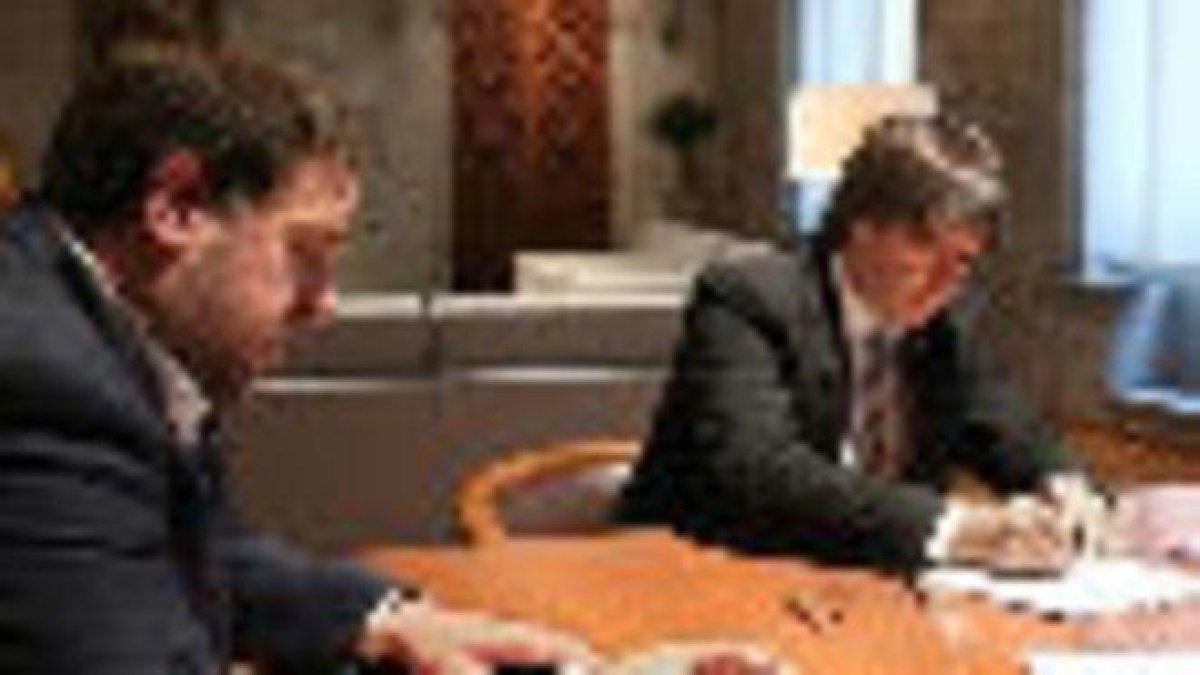 Carles Puigdemont y Oriol Junqueras reciben la notificación del TSJC.-