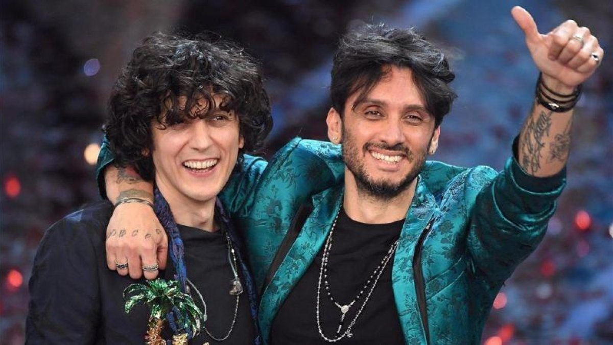 Ermal Meta y Fabrizio Moro (derecha), ganadores el Festival de San Remo y representantes de Italia en Eurovisión-CLAUDIO ONORATI