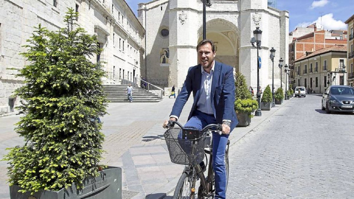 Óscar Puente, candidato para la alcaldía de Valladolid del PSOE.-J. M. Lostau