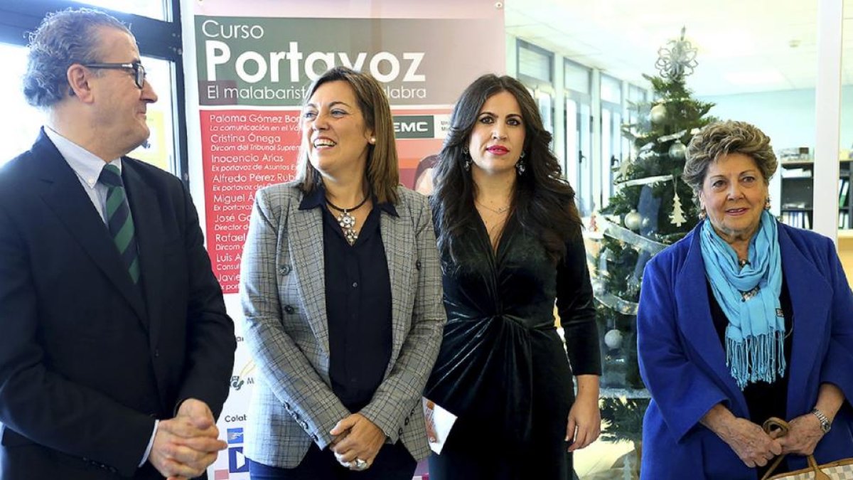 Luis Barcenilla, Milagros Marcos, Imelda Rodríguez y Paloma Gómez Borrero.-ICAL