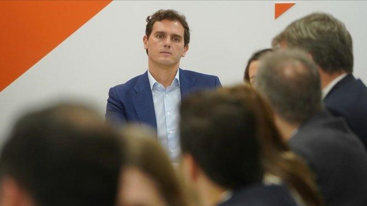 Albert Rivera, en la reunión del comité permanente de Ciudadanos.-JOSÉ LUIS ROCA