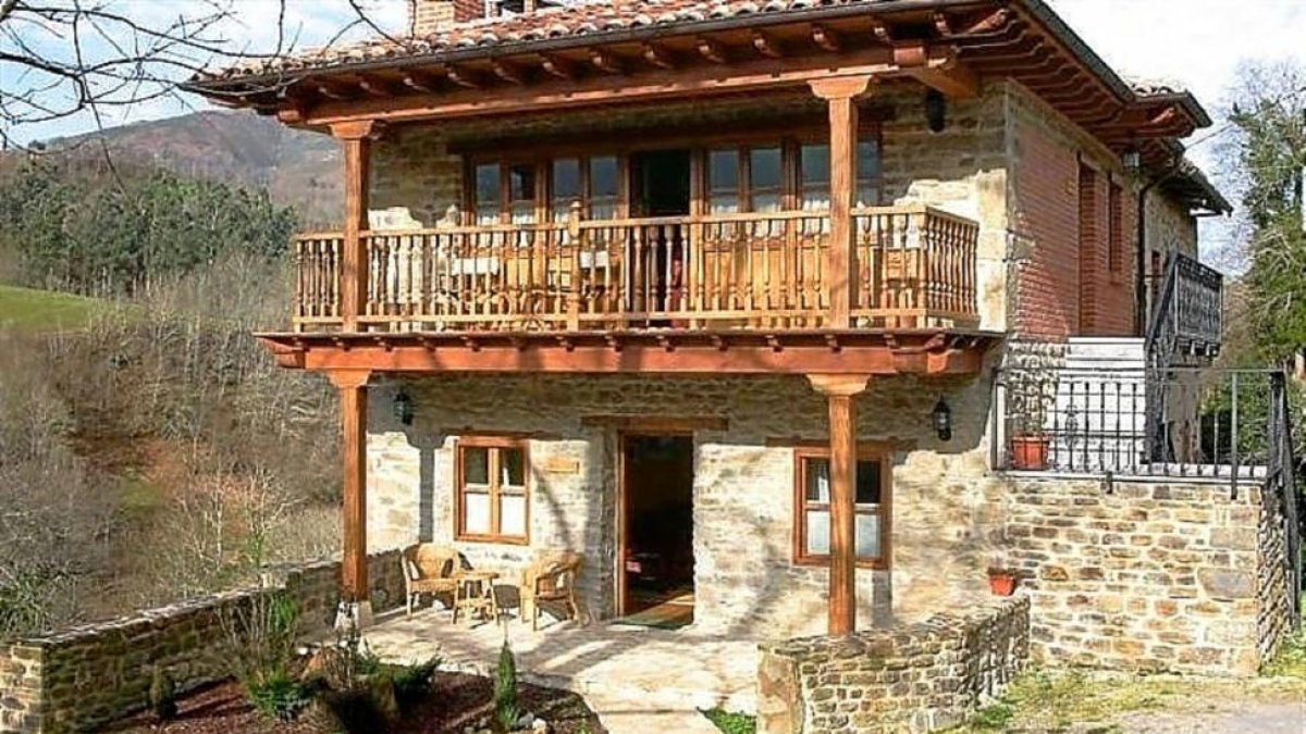 Imagen de archivo de un alojamiento para el turismo rural en Castilla y León.-EL MUNDO