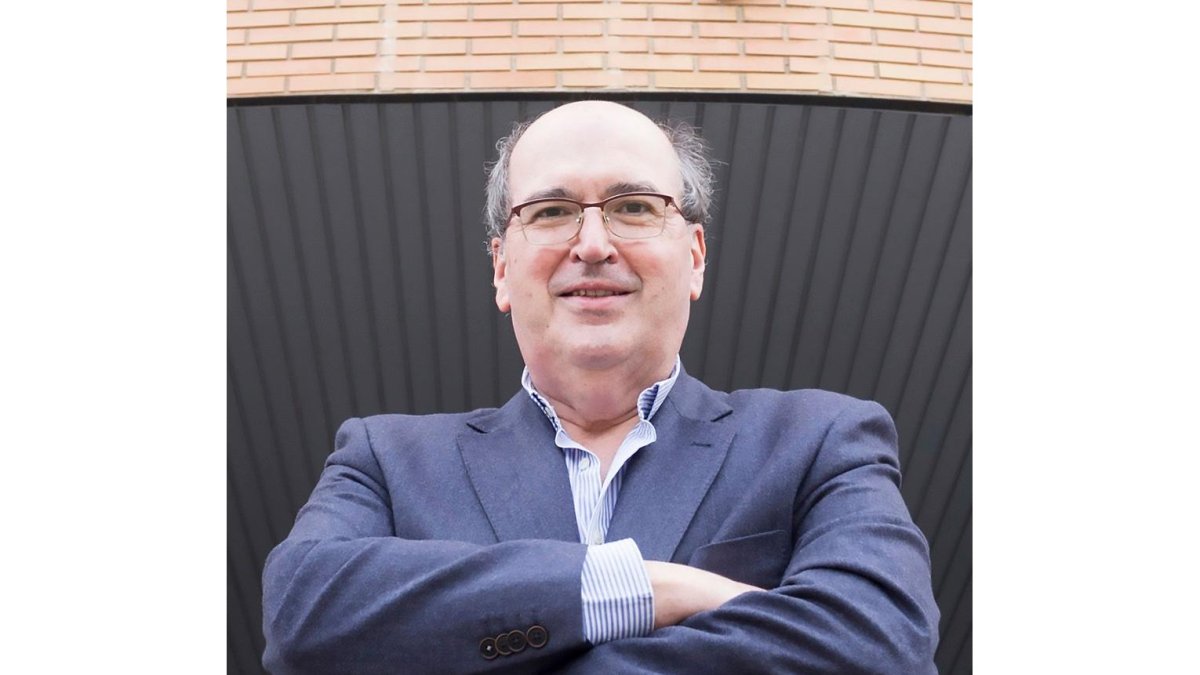 José Ramón González, candidato al Rectorado de la UVa. -PHOTOGENIC