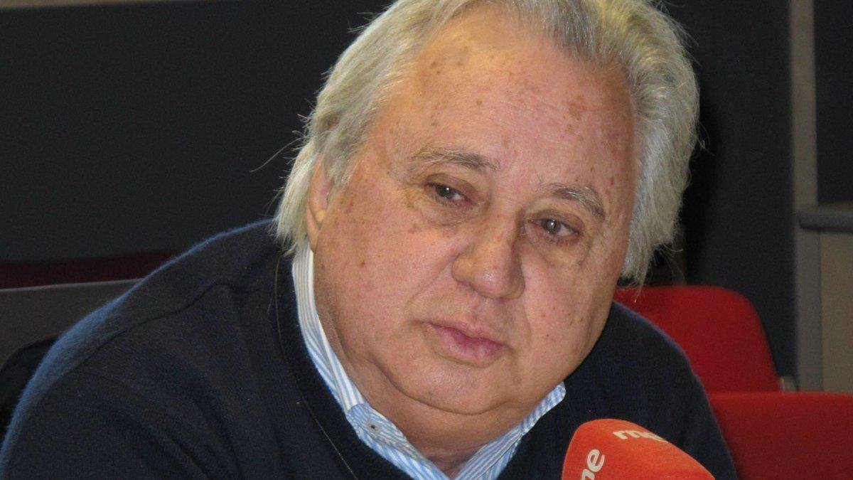 José Sámano.-