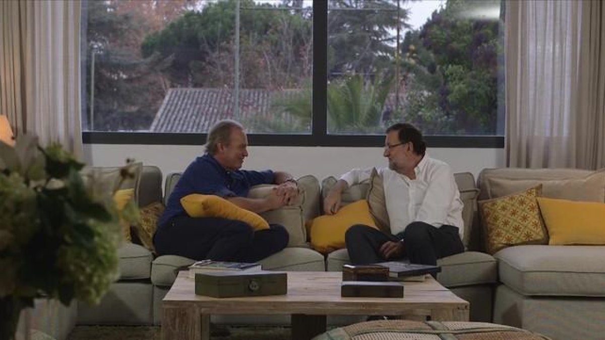 Mariano Rajoy ,con Bertin Osborne, en el programa 'En tu casa o en la mía' de TVE-TVE