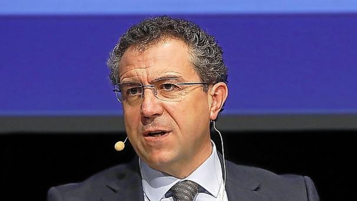 Eduardo Baamonde.-J. M .LOSTAU