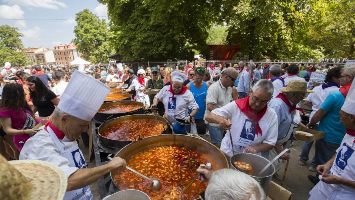 Celebración de la tradicional Judiada en el Real Sitio de San Ildefonso.-ICAL