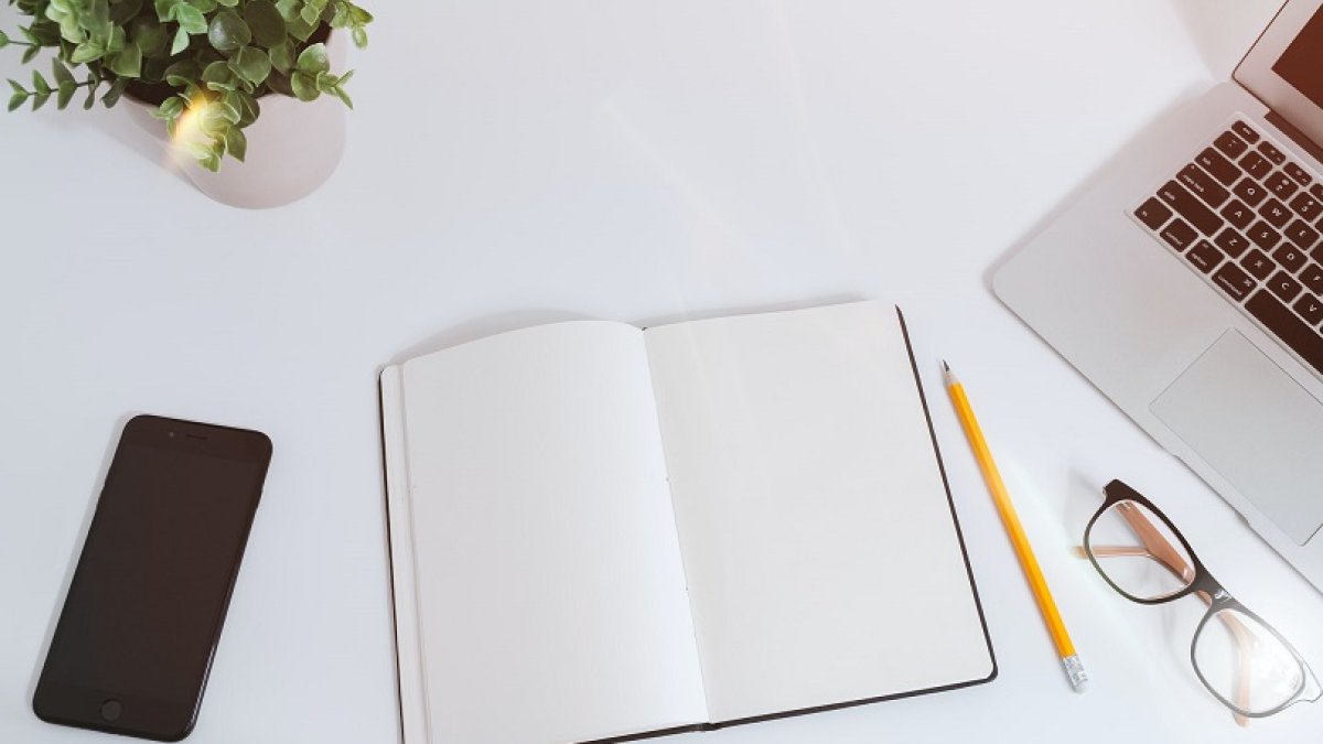 jeshoots-com-pUAM5hPaCRI-unsplash