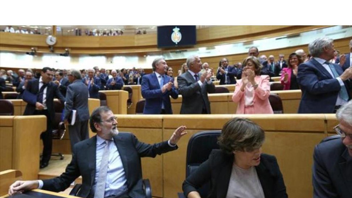 Mariano Rajoy, en el pleno del Senado.-DAVID CASTRO