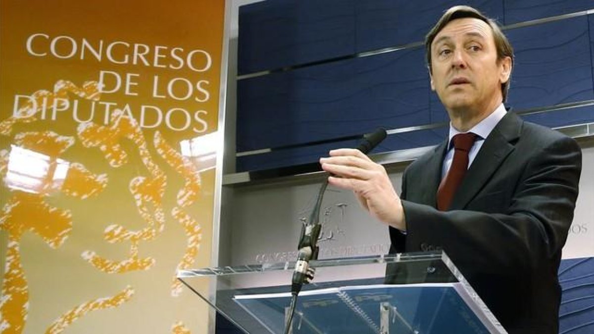 El portavoz del PP en el Congreso, Rafael Hernando, este jueves en el Congreso.-EFE
