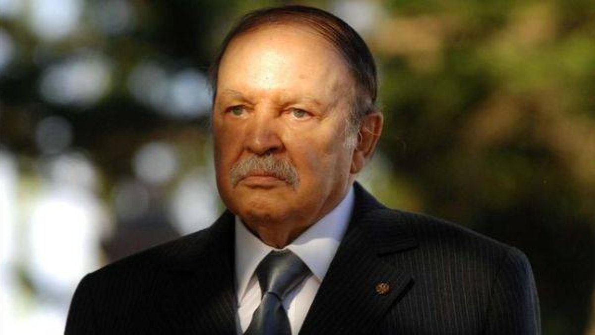 Abdelaziz Buteflika en Argel el 2011.-Foto: AFT / FAROUK BATICHE