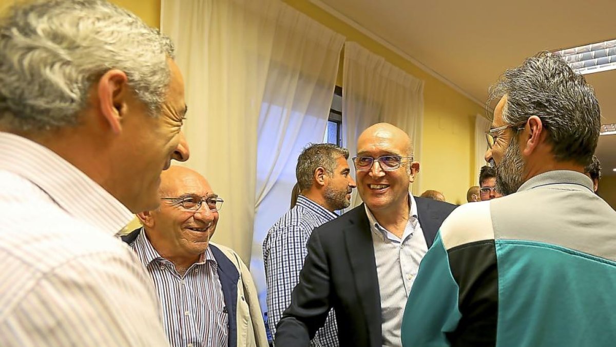 El presidente de la Diputación y aspirante a la Presidencia del PP en Valladolid, Jesús Julio Carnero, en la sede-ICAL