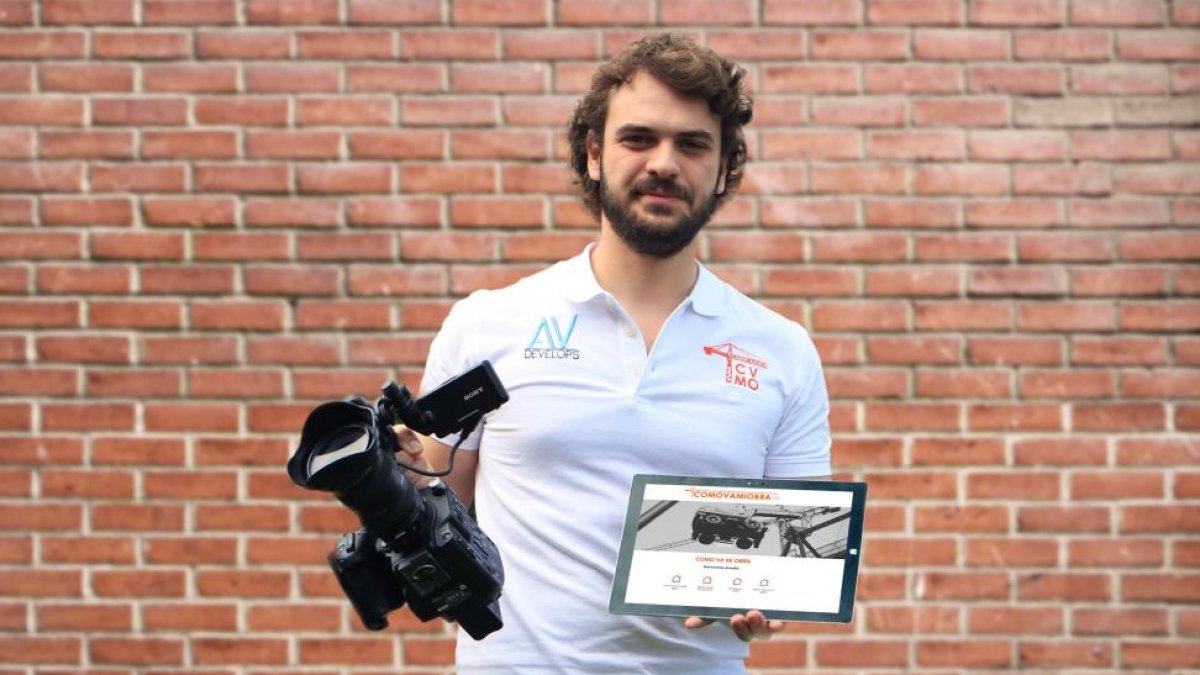 Fran Sabugo es el creador de la página web Comovamiobra.com-EL MUNDO