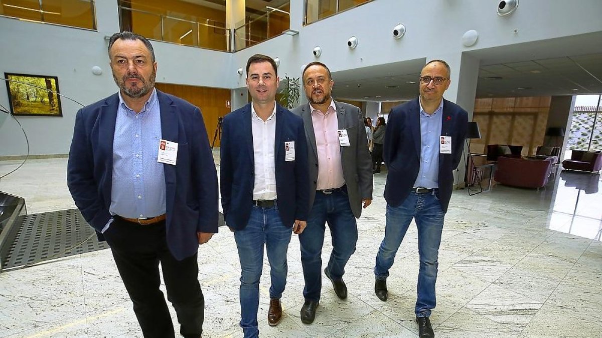 Eduardo Morán, Alfonso Cendón y Álvarez Courel.-ICAL