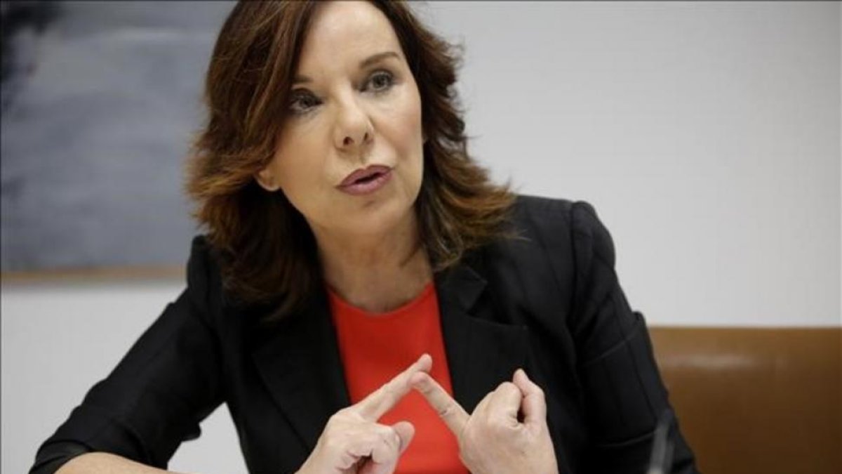 La presidenta del Consejo de la Transparencia, Esther Arizmendi, durante la entrevista realizada este miércoles.-JOSE LUIS ROCA