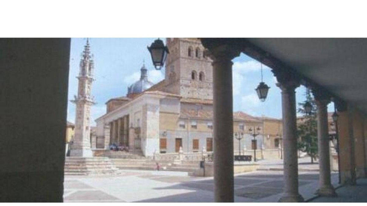 Iglesia de San Miguel Arcángel en Villalón de Campos.-villalondecampos.ayuntamientosdevalladolid.es