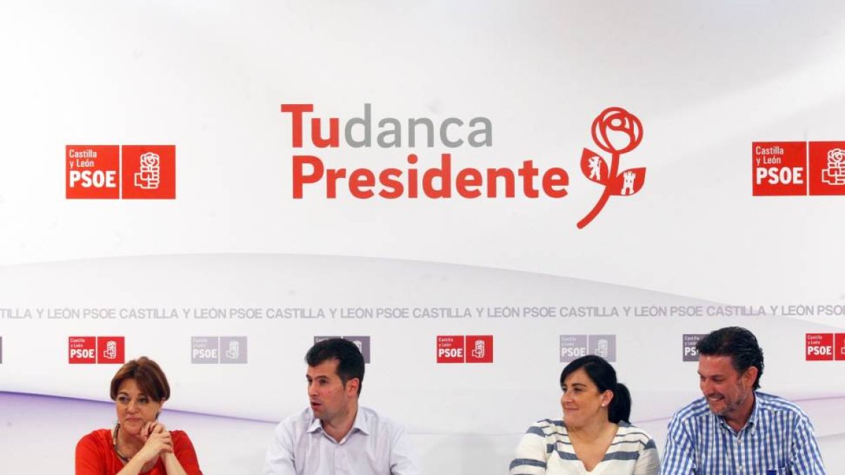 El secretario regional del PSOE, Luis Tudanca, preside la Comisión Ejecutiva Autonómica del partido-ICAL
