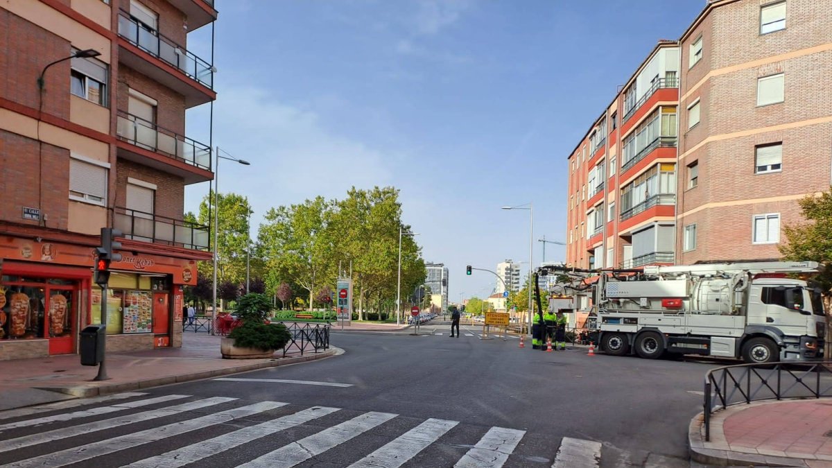 Cortes en la calle General Shelly por obras. Twitter: Policía Local