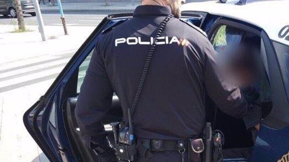 Agente de la Policía Nacional de Valladolid. -E. M.