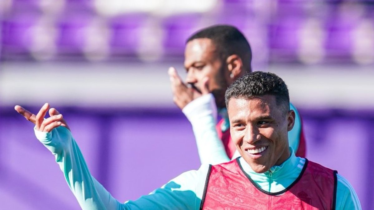 Machis y Larin.