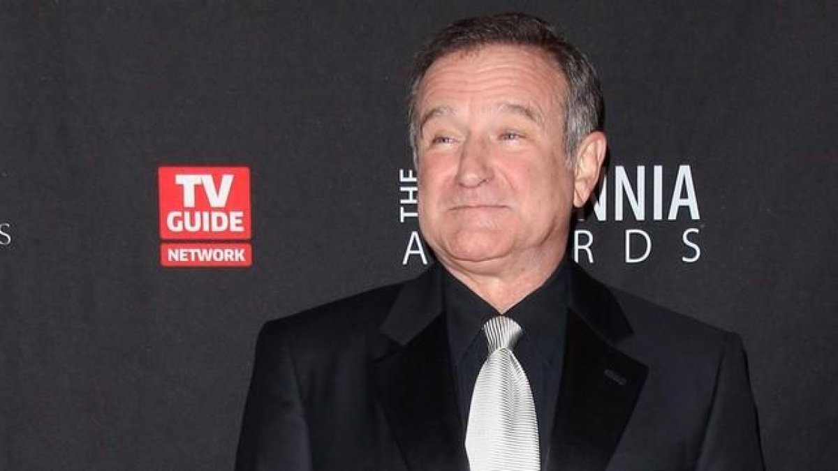 Robin Williams, en la alfombra rojade los BAFTA 2011, en el beverly Hilton Hotel.-