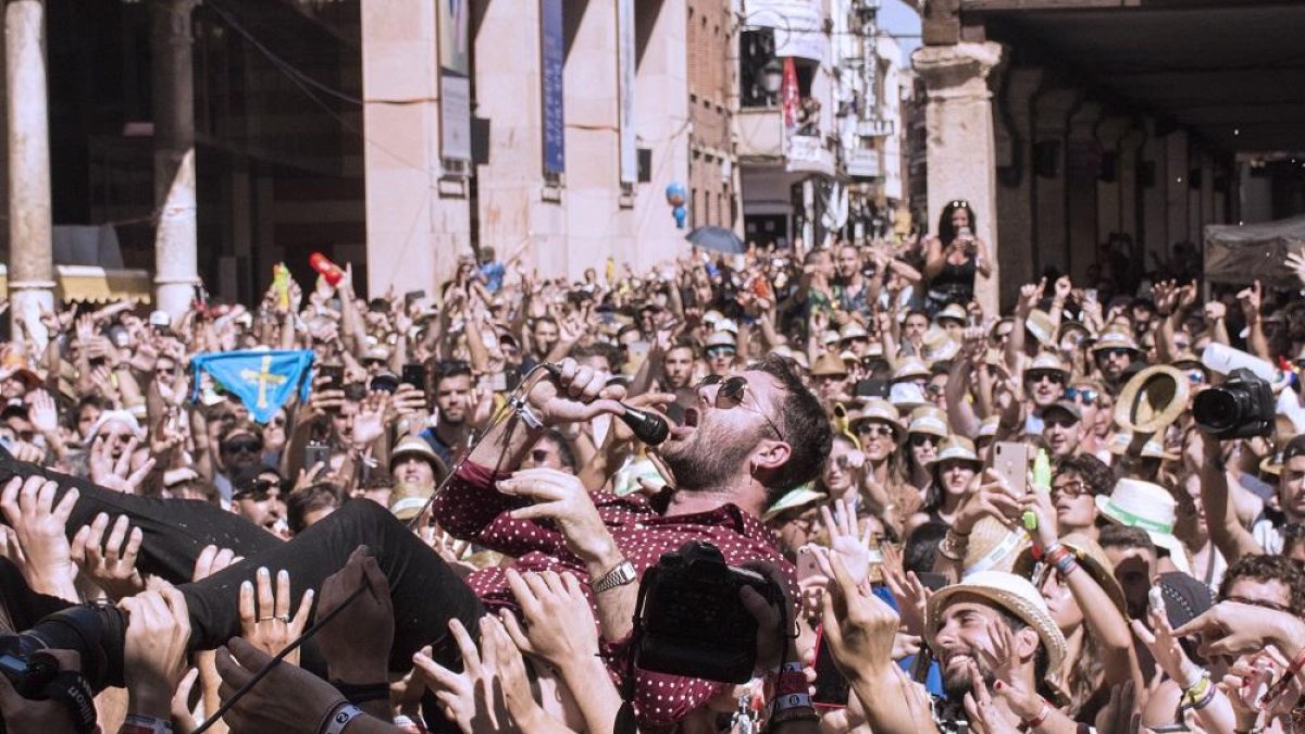 Más de 30.000 personas al día gracias al nuevo recinto-JACOBO REVENGA