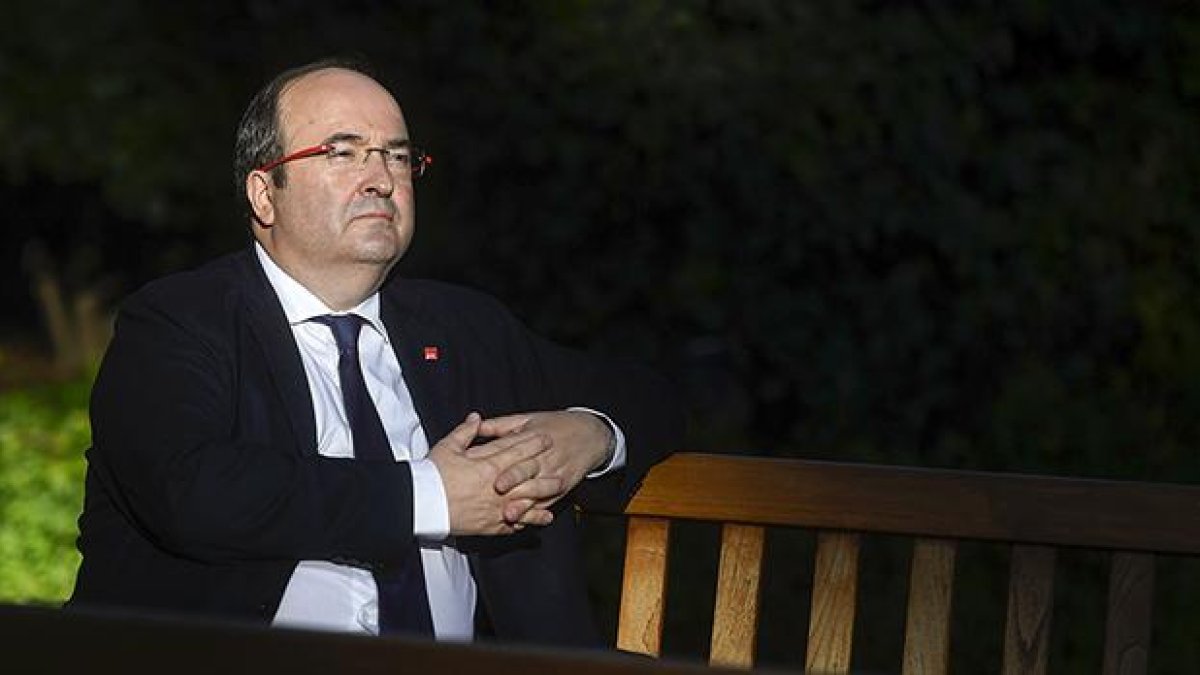 Miquel Iceta, reelegido primer secretario de los socialistas catalanes en el 14 congreso del PSC.-JORDI COTRINA