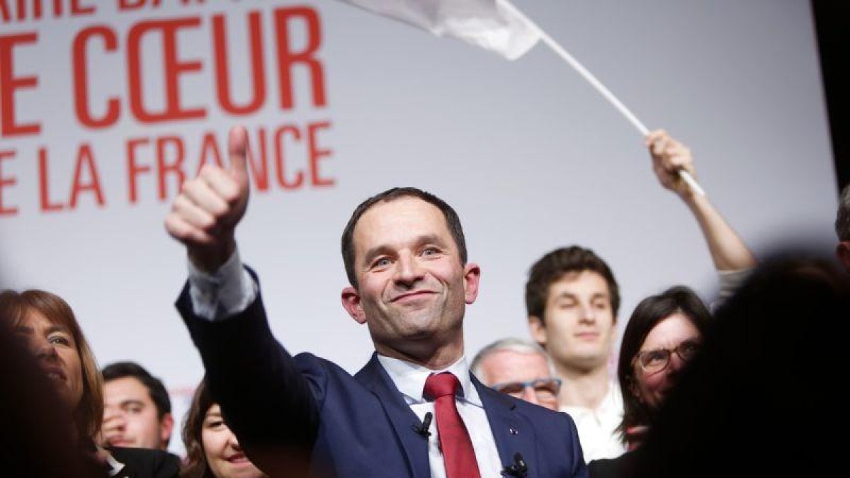 Hamon durante un mitin en Lille.-SILVAYN LEFEVRE / GETTY IMAGES