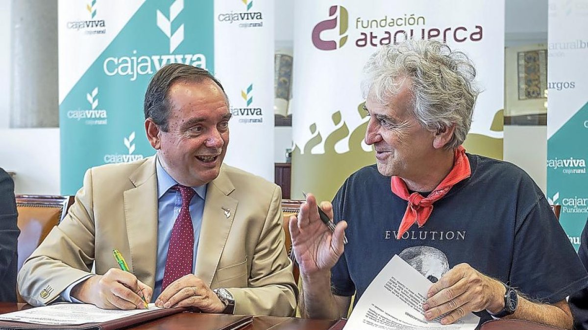 Ramón Sobremonte y Juan Luis Arsuaga.-ICAL
