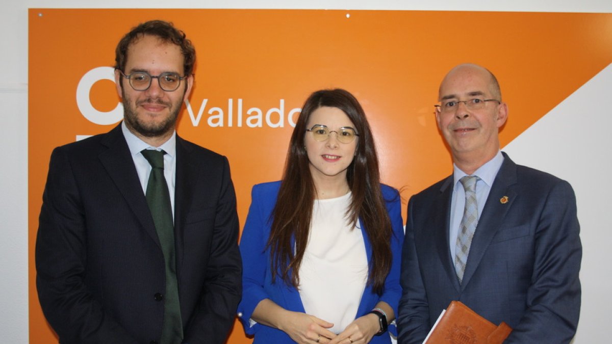 Concejales del grupo de Ciudadanos en el Ayuntamiento. / E. M.