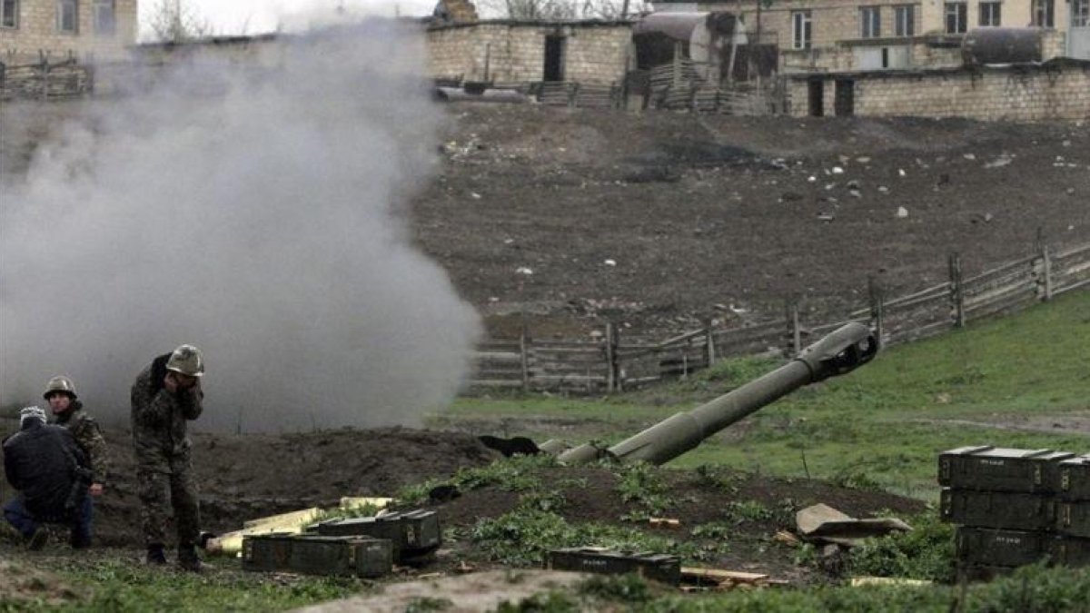 Artilleria de autodefensa en Nagorno-Karabakh.-VAHRAM BAGHDASARYAN PHOTOLURE