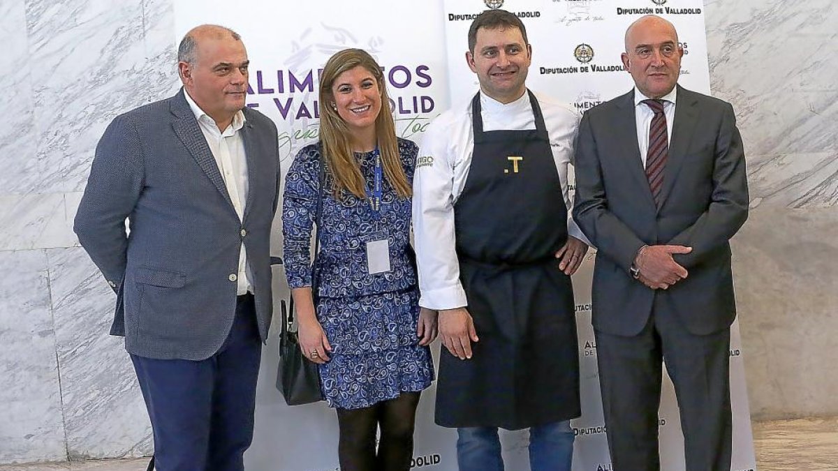 Javier Labarga,Raquel Alonso, Victor Martín y Jesús Julio Carnero, ayer en Madrid Fusión.-RAQUEL P. VIECO