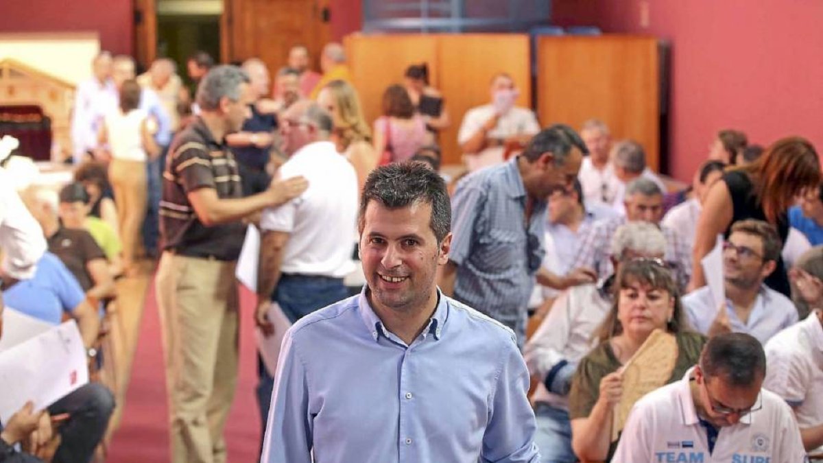 Tudanca, ante alcaldes y concejales socialistas de Valladolid.-Ical