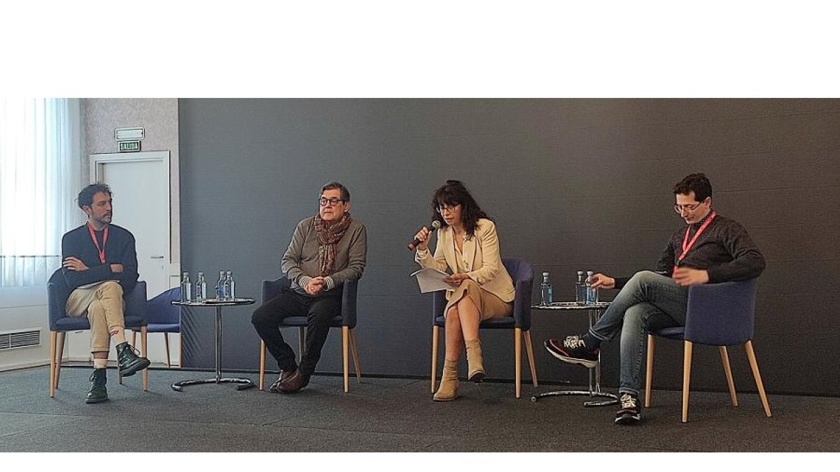 Tejedor, Viteri, Redondo y Papaggallo, esta mañana, en la presentación de ProLabs