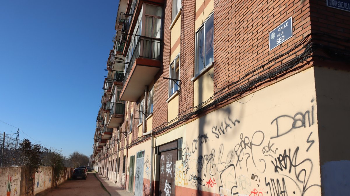 Calle Seo, sobre la que se ha aprobado un nuevo proyecto de urbanización. -E.M