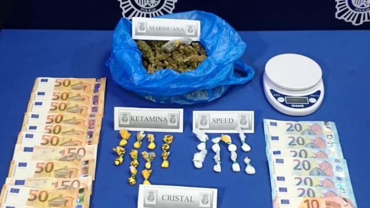 Material incautado en la operacion.-POLICIA NACIONAL