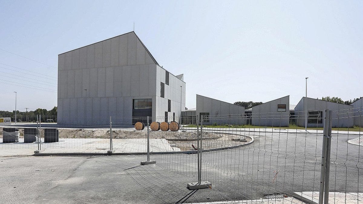 Obras de urbanización del Sector 2 de Arroyo que permitirán el acceso a la Casa de la Música.- J. M. LOSTAU