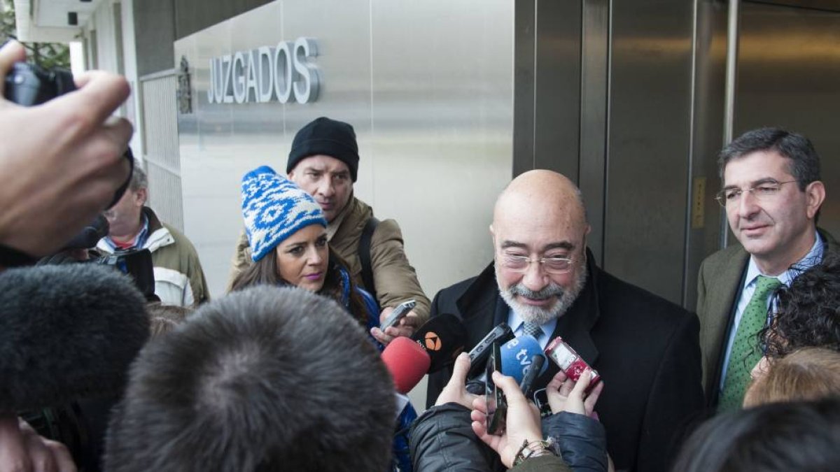 José María Arribas, expresidente de Caja de Burgos, compadece en los juzgados por la denuncia interpuesta por UPyD-Ical