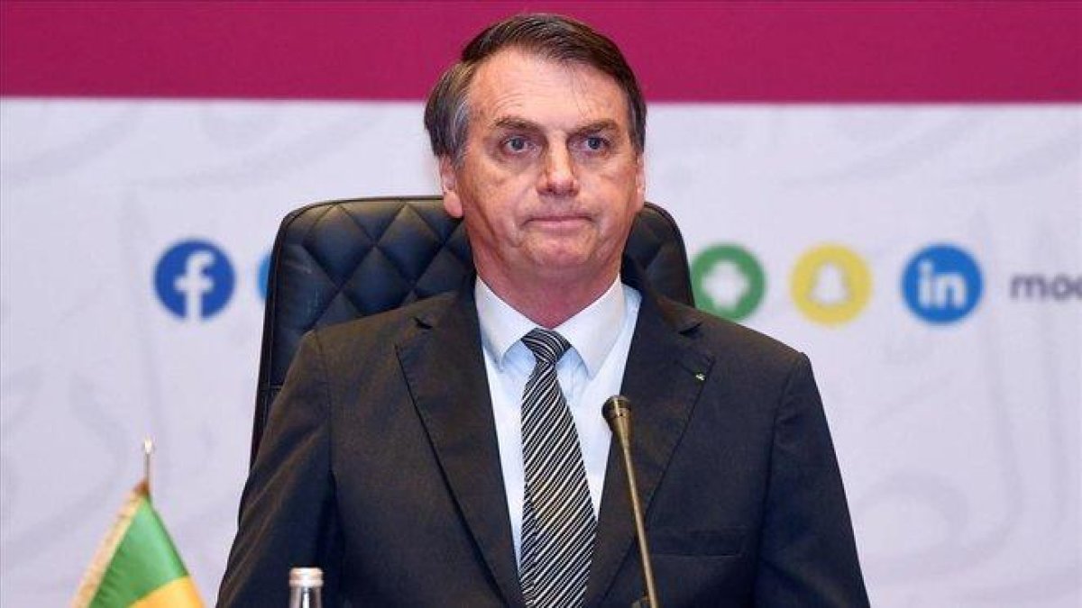 El presidente de Brasil, Jair Bolsonaro, durante un acto en Catar este lunes.-EFE