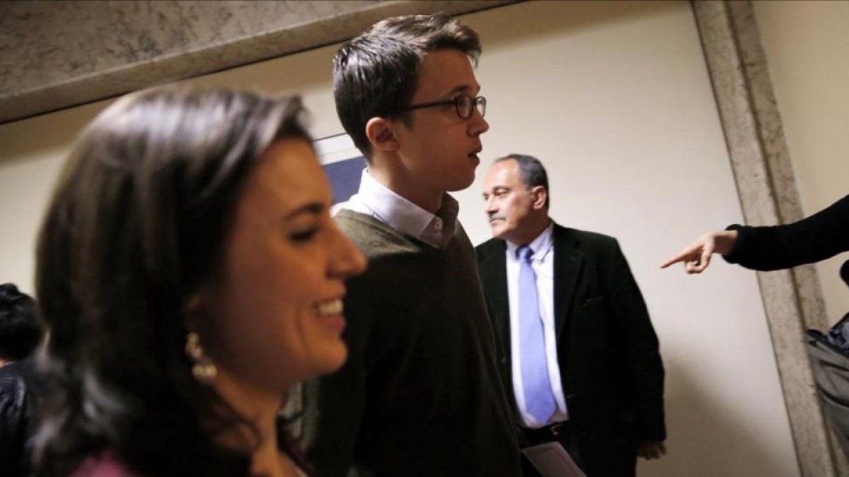 Íñigo Errejón e Irene Montero, entran a la Junta de Portavoces del Congreso.-JOSE LUIS ROCA