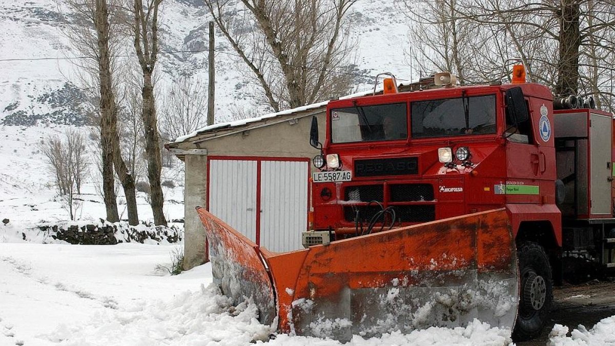 Foto de archivo de una nevada en la provincia de León-ICAL