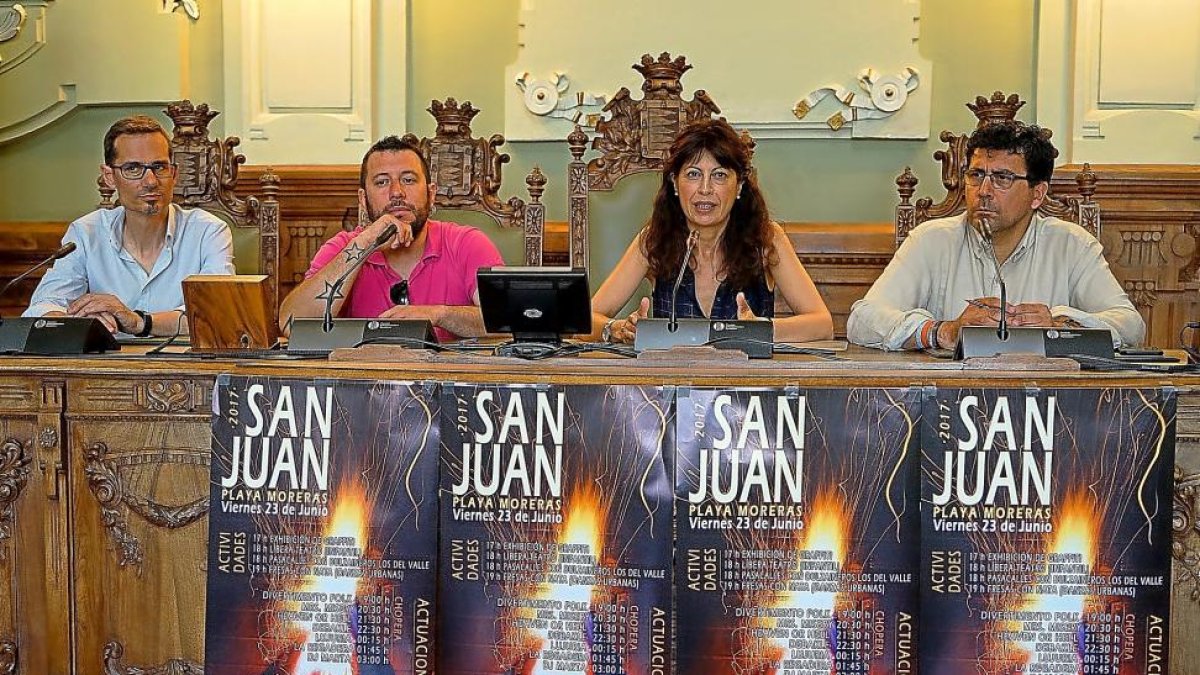 Julio Ruisánchez, Víctor Sánchez, Ana Redondo y Alberto Bustos.-EL MUNDO