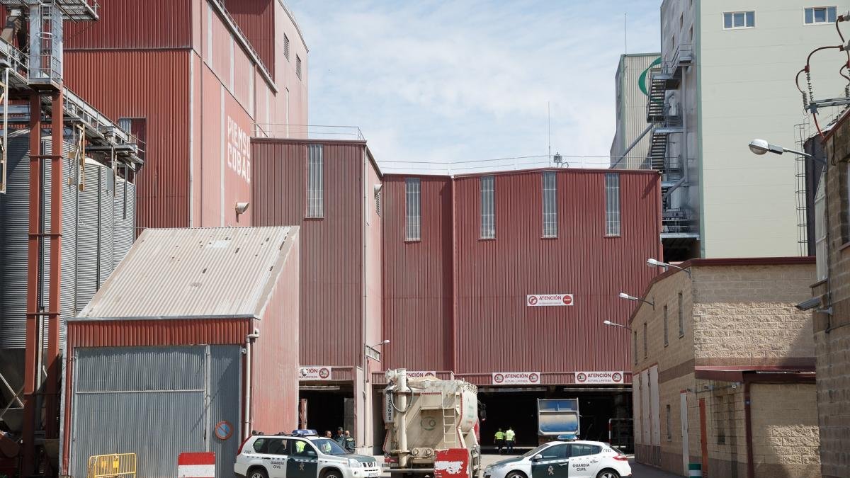 Instalaciones de la cooperativa agraria donde se produjo el accidente.-ICAL